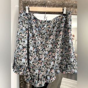 Maternity Floral Print Ruffle Hem Shorts